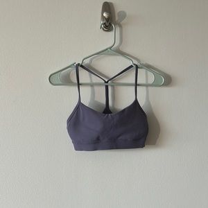 Flow Y Bra Light Purple. Size 6 like new